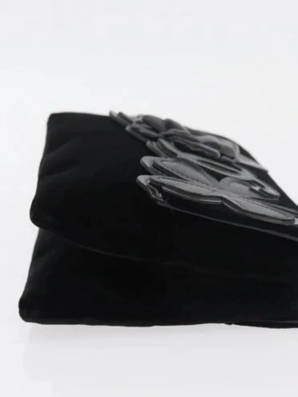 CHANEL brand	chanel color	black